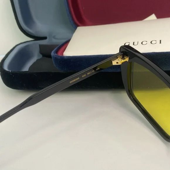 NEW Gucci Sunglasses GG0626S 002 Black/Yellow Lens Design 58mm display picture 3